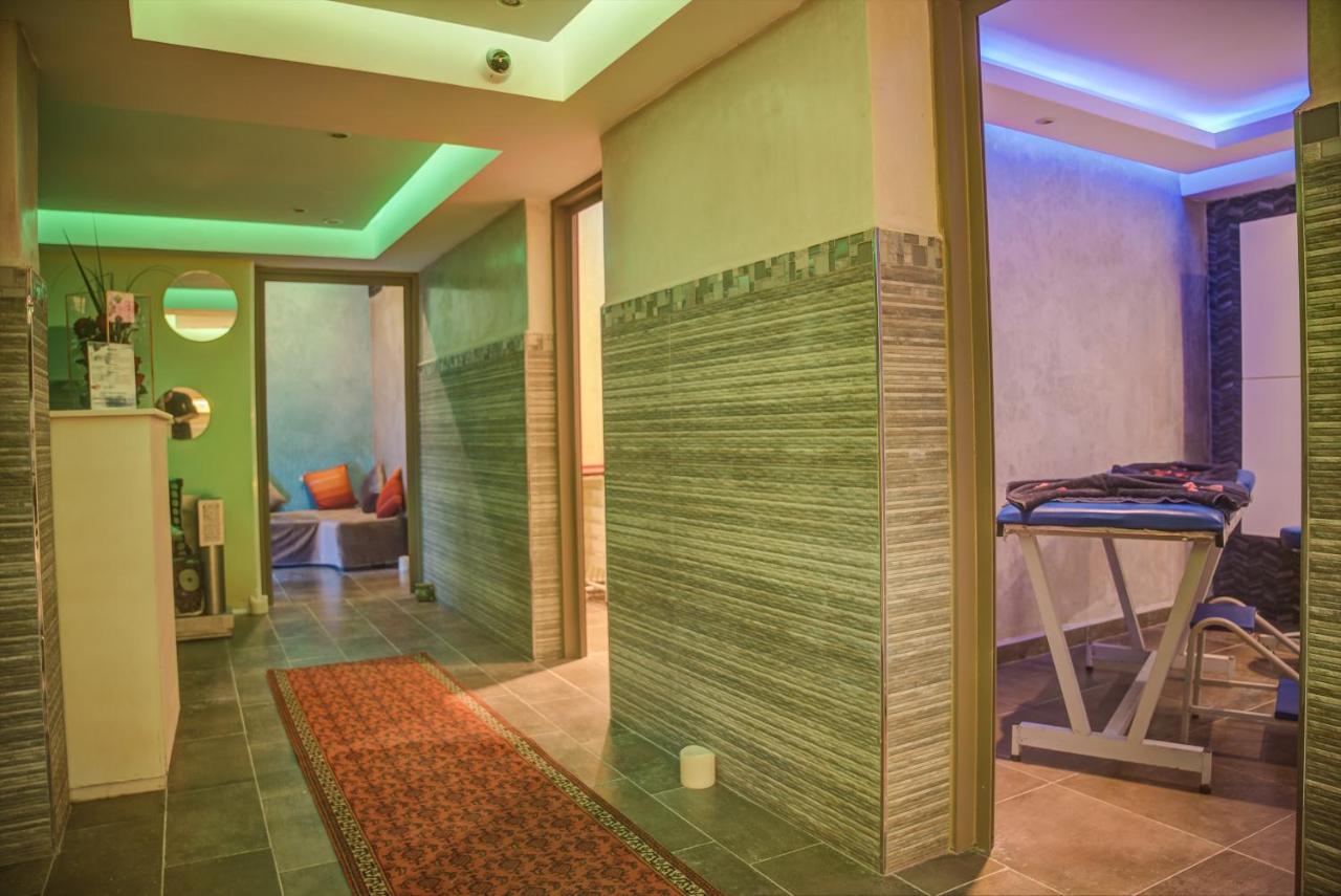 Riad Les Oliviers & Spa Маракеш Екстериор снимка